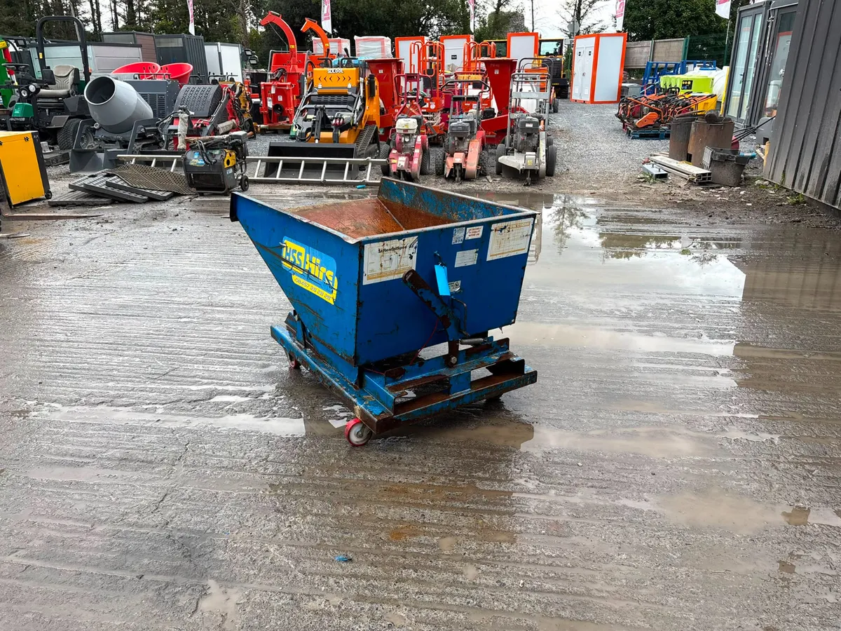Tipping Skip To Suit Forklift - Image 4