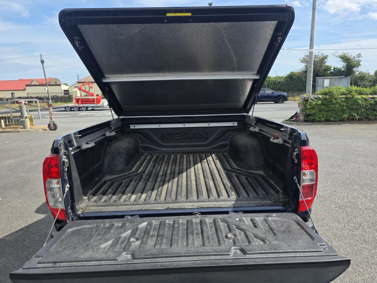 Nissan Navara 2.3 DSL LE CVT LEATHER DOUB DOUBLE C - Image 2