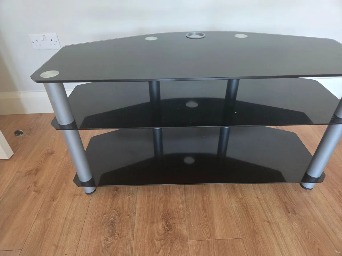 Tv stand - Image 1