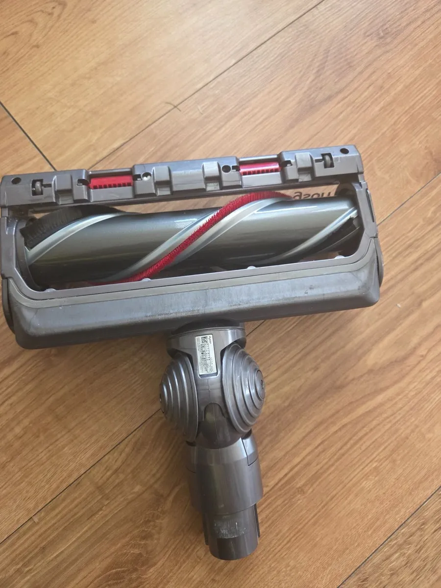 Vacuum cleaner - Image 1