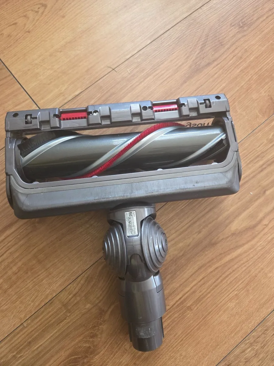 Vacuum cleaner - Image 2