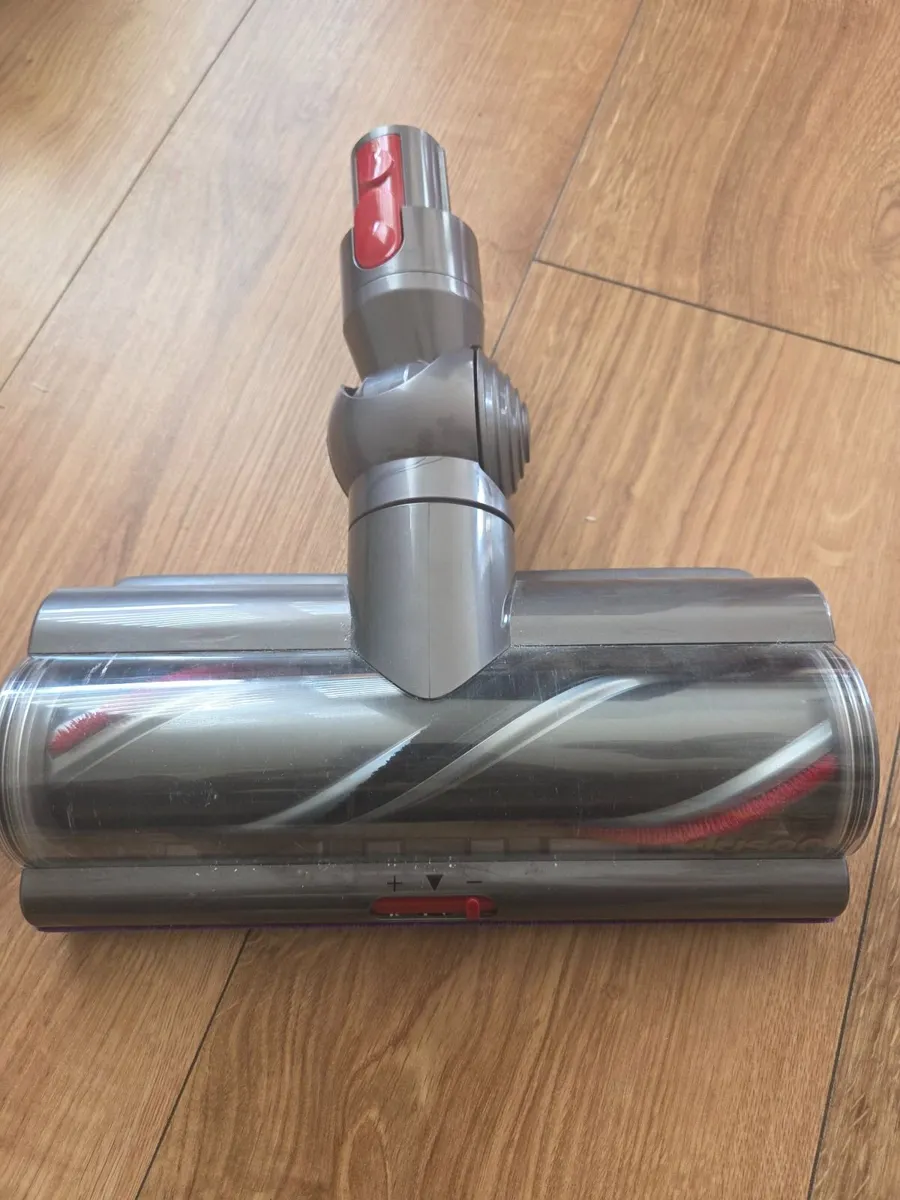 Vacuum cleaner - Image 3
