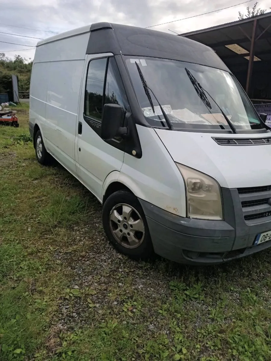 Transit van - Image 1