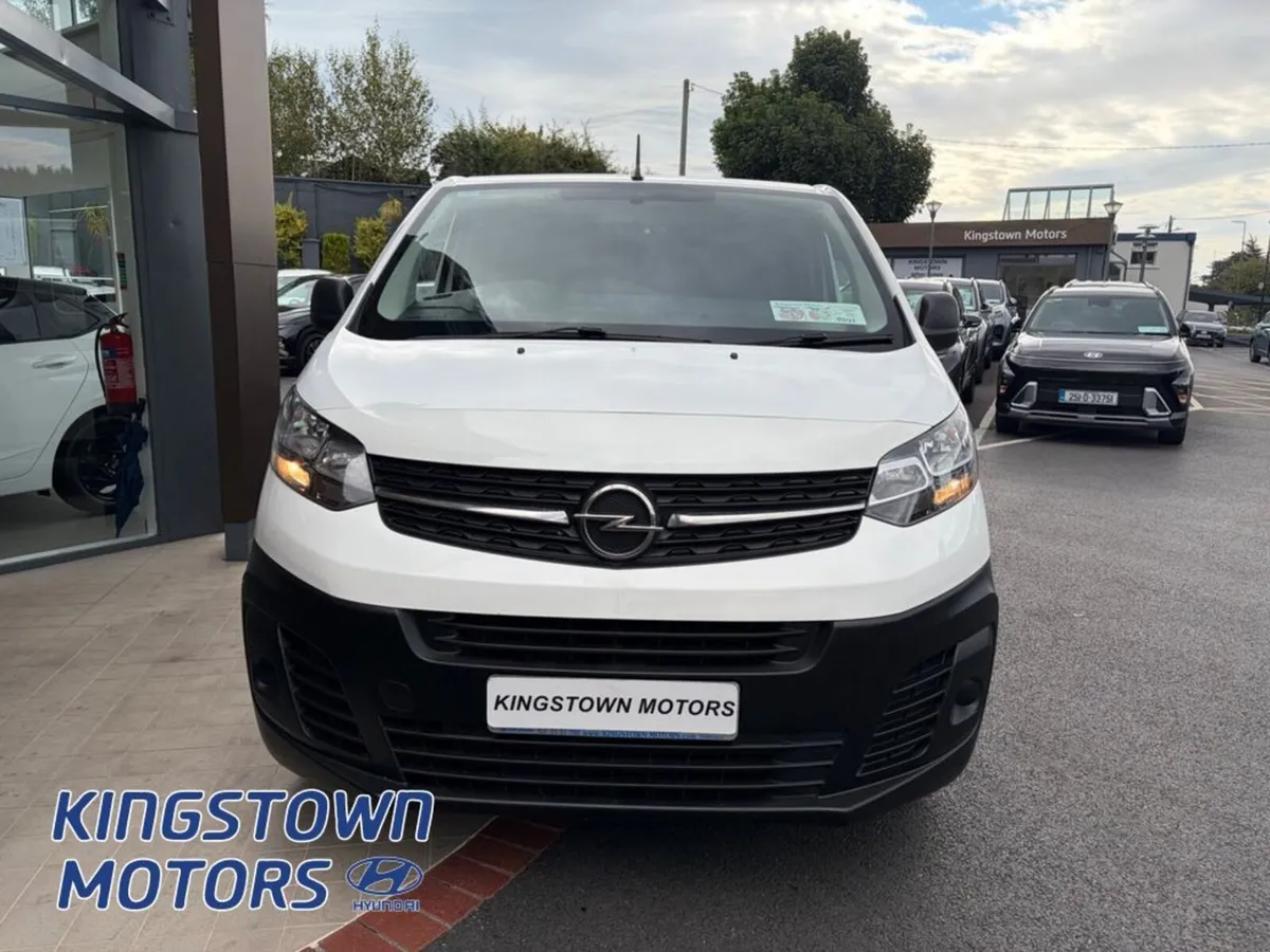Opel Vivaro Edition - Image 2