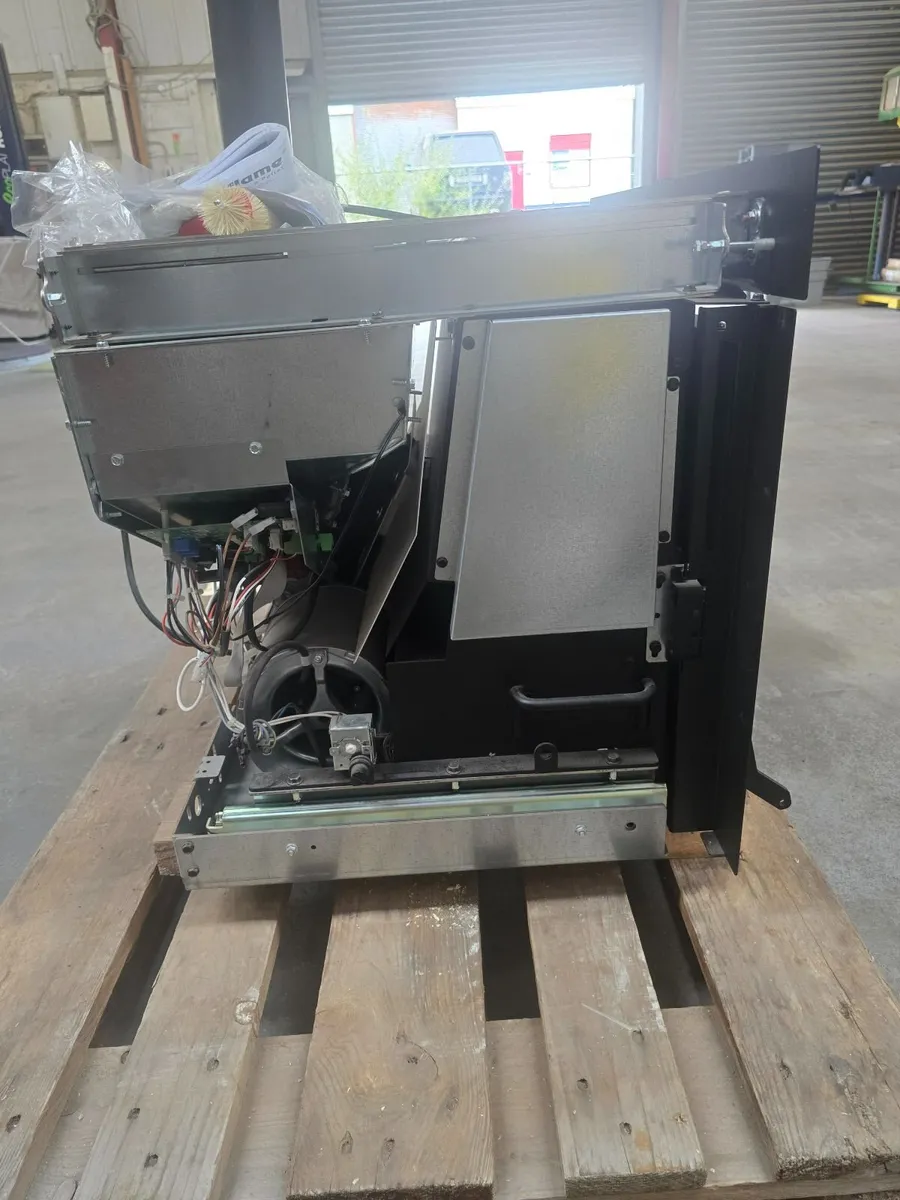 Extraflame 7kW Insert wood pellet stove - Image 3