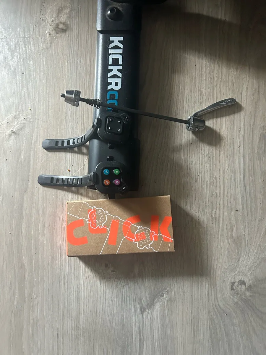 Wahoo Kikr Core with Zwift Cog and click - Image 2