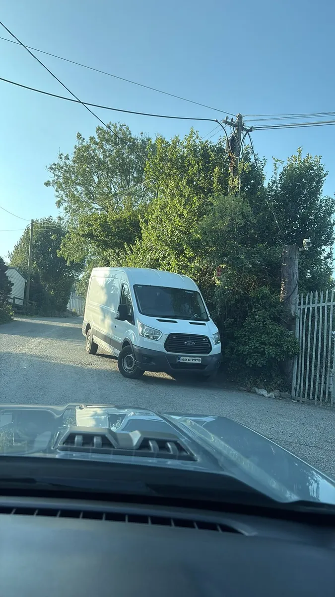 Ford  transit - Image 2