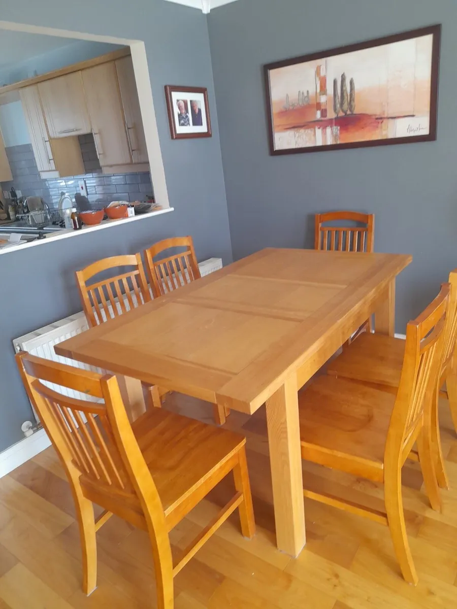 Solid Oak Dining Table with 6 Solid Oak Chairs - Image 2