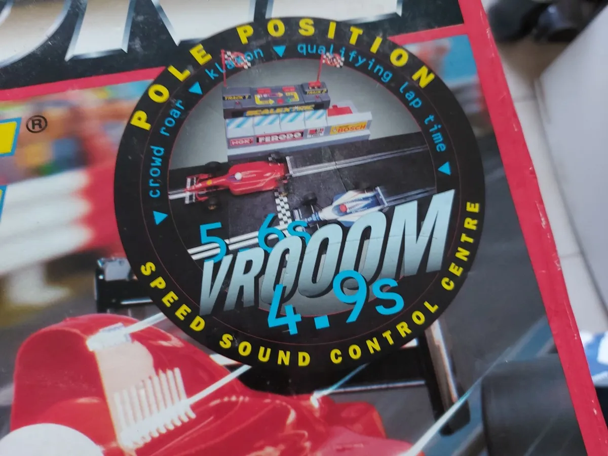 Formula One Scalextric, Vintage Version, in very g - Image 4