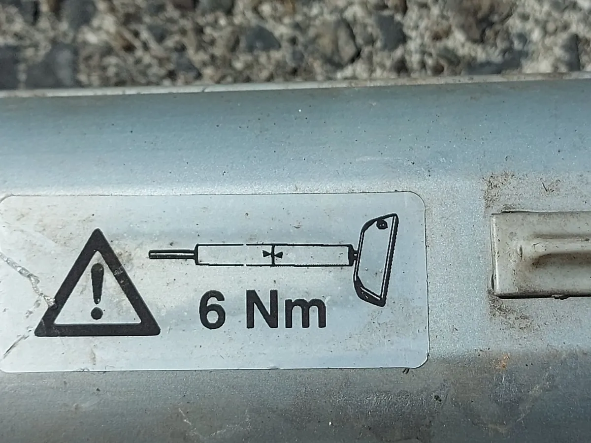 Original Mini Roofrack Bars, 75KG Max, in very goo - Image 4