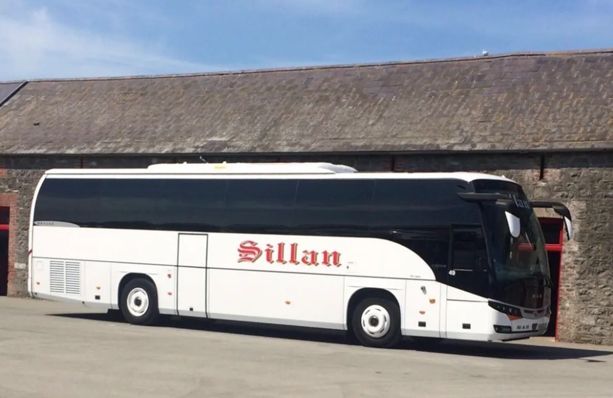 Man Beulas 55 Seater - Image 2