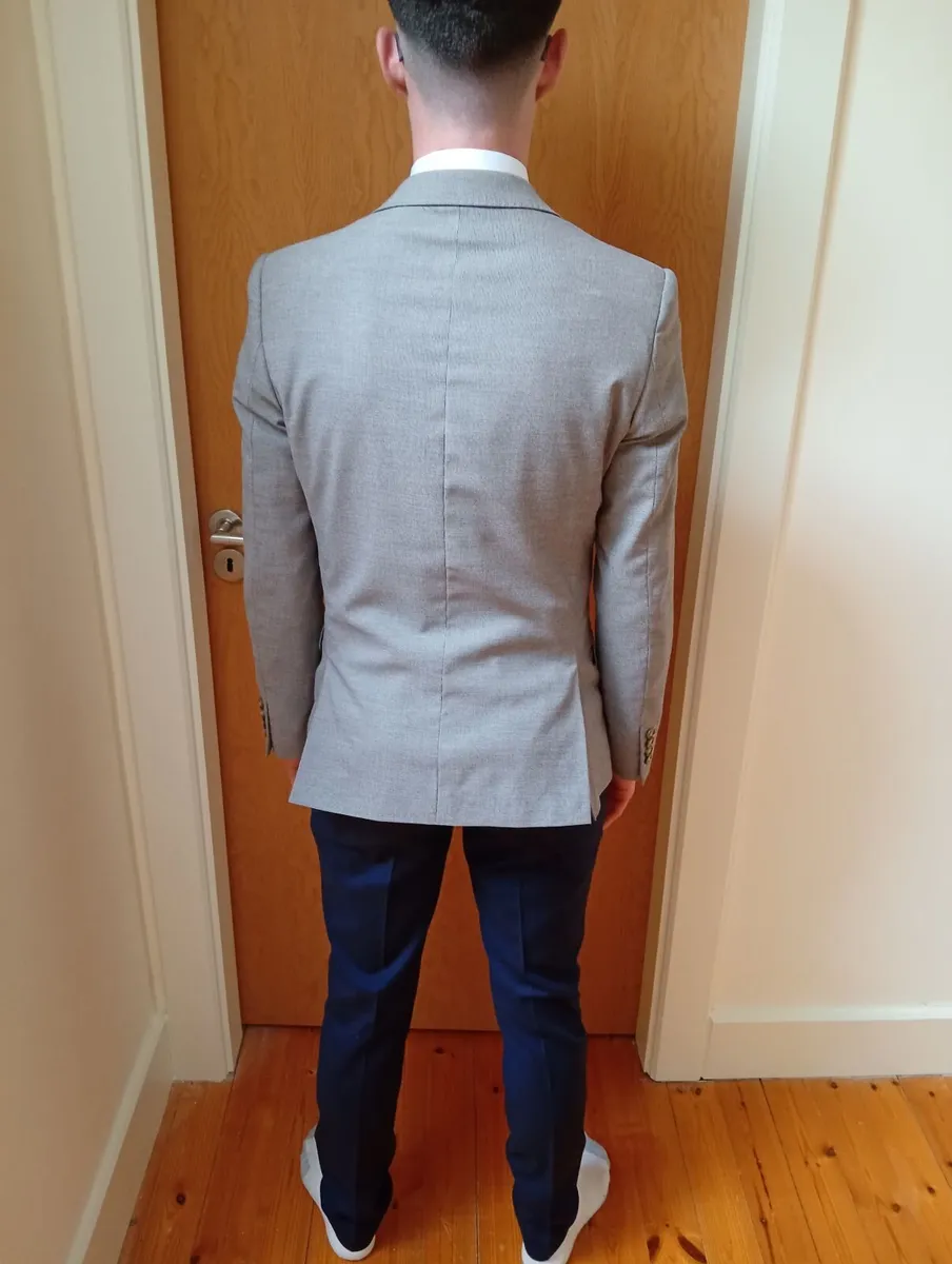 Men's suit (young man/teenager) - Image 3
