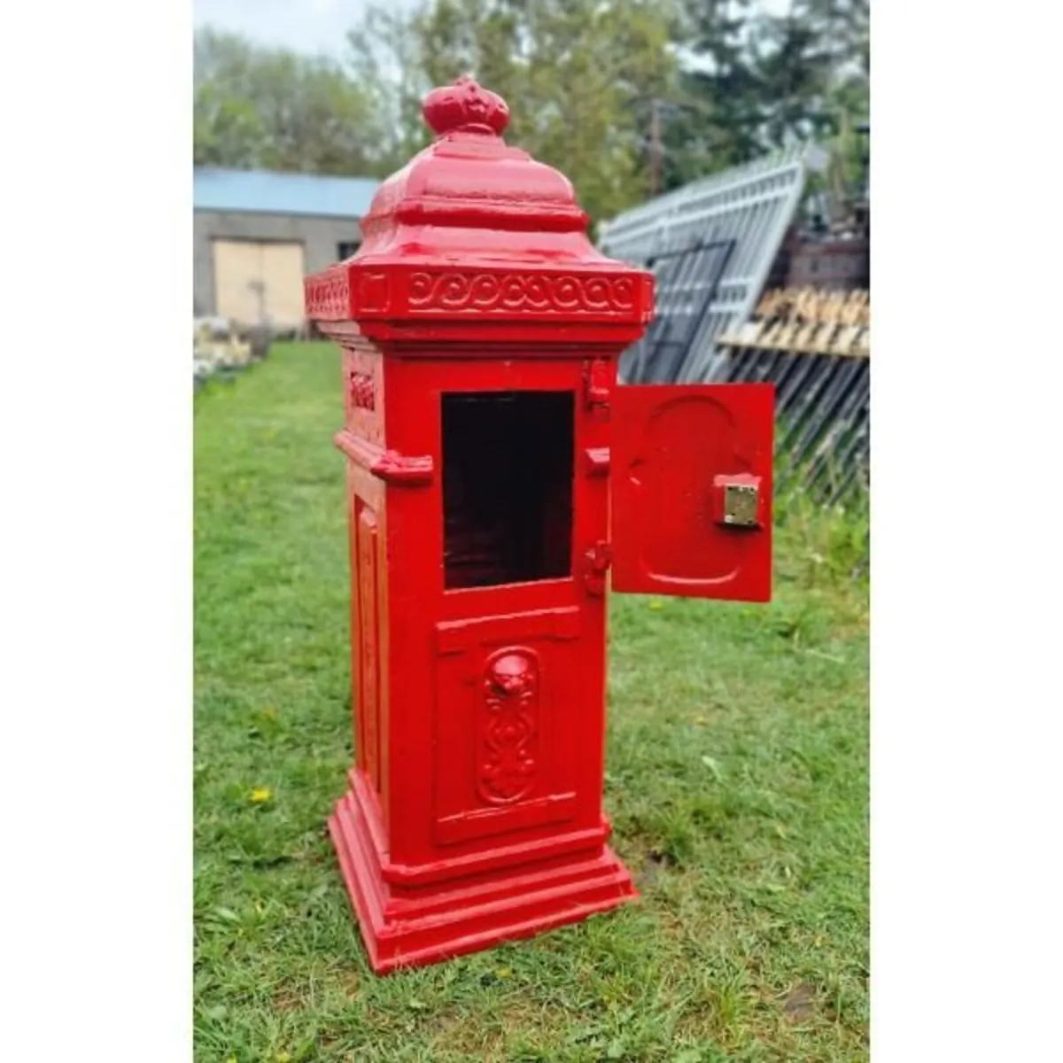 Cast Iron Pillar Post box Red CH R 1702B R - Image 4