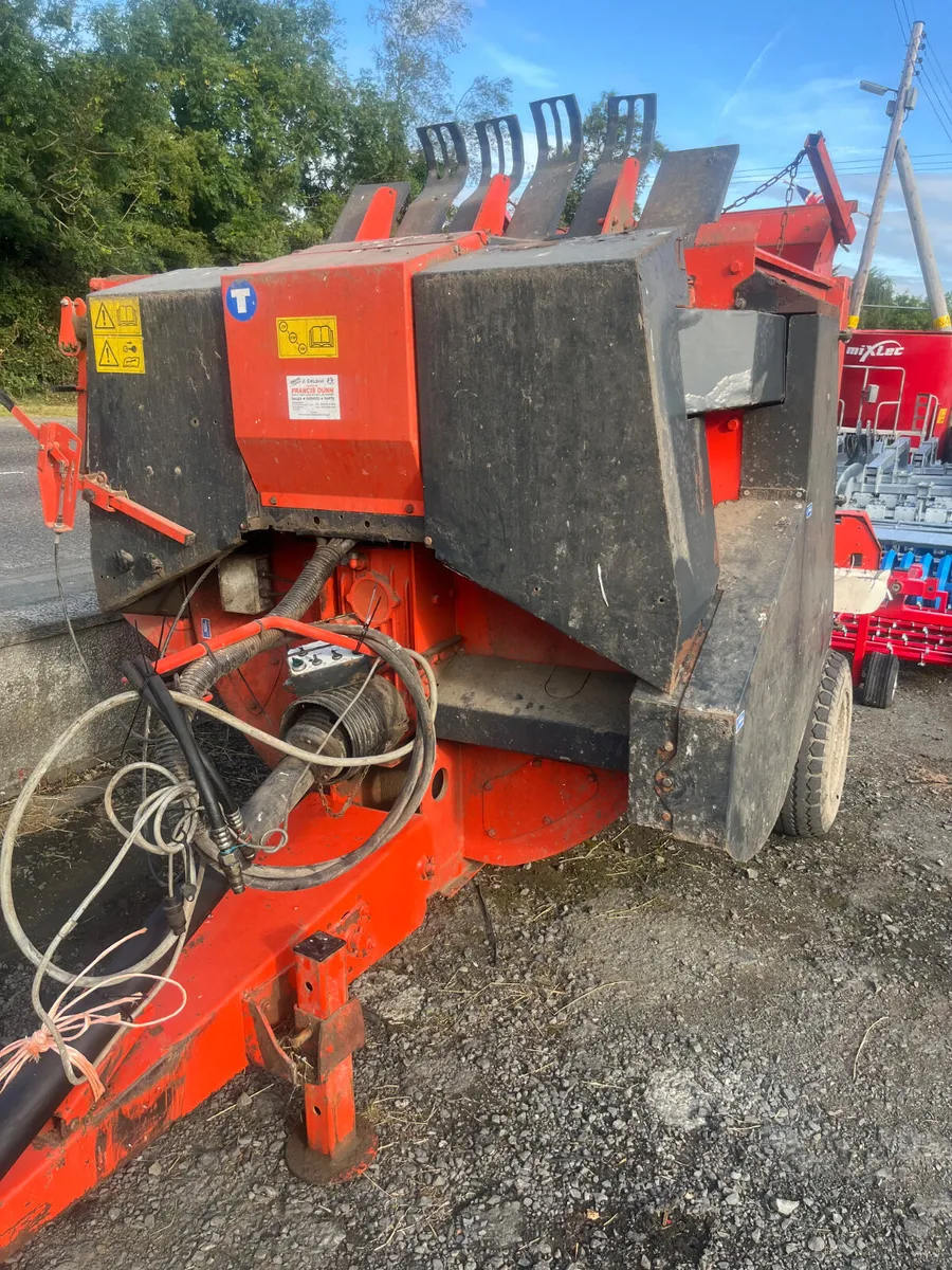 Used Kuhn Primor Balechopper - Image 4