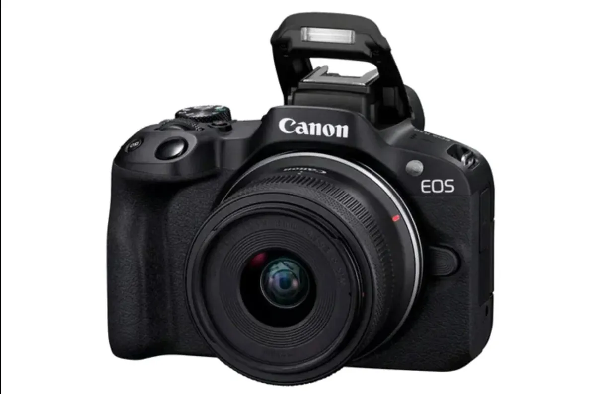 Canon EOS R50 + RF-S 18-45mm Lens – Excellent - Image 2