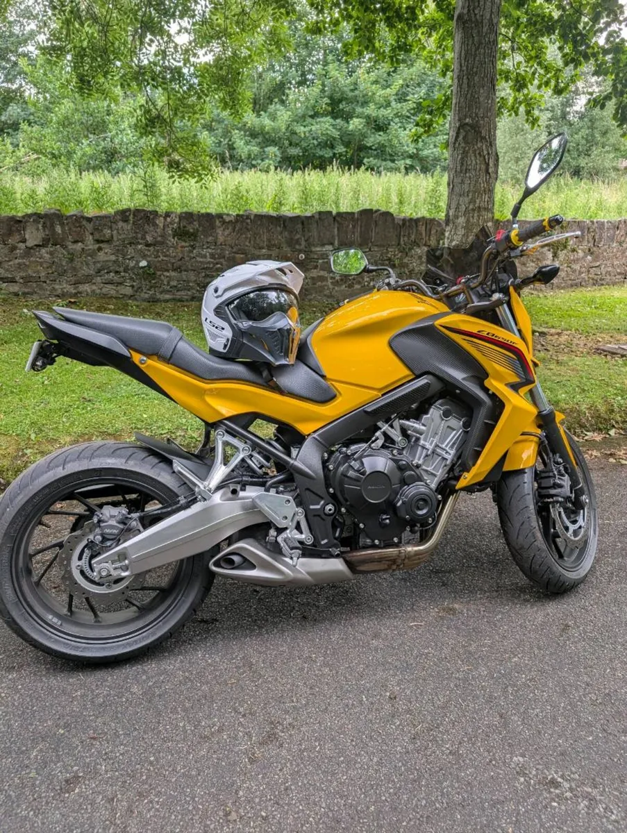 Motorbike - Image 2