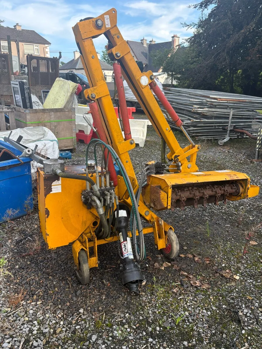 Twose Compact Hedgecutter - Image 3
