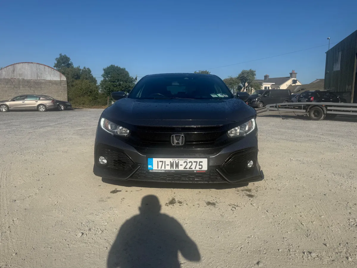 2017 Honda Civic 1.0 petrol - Image 3