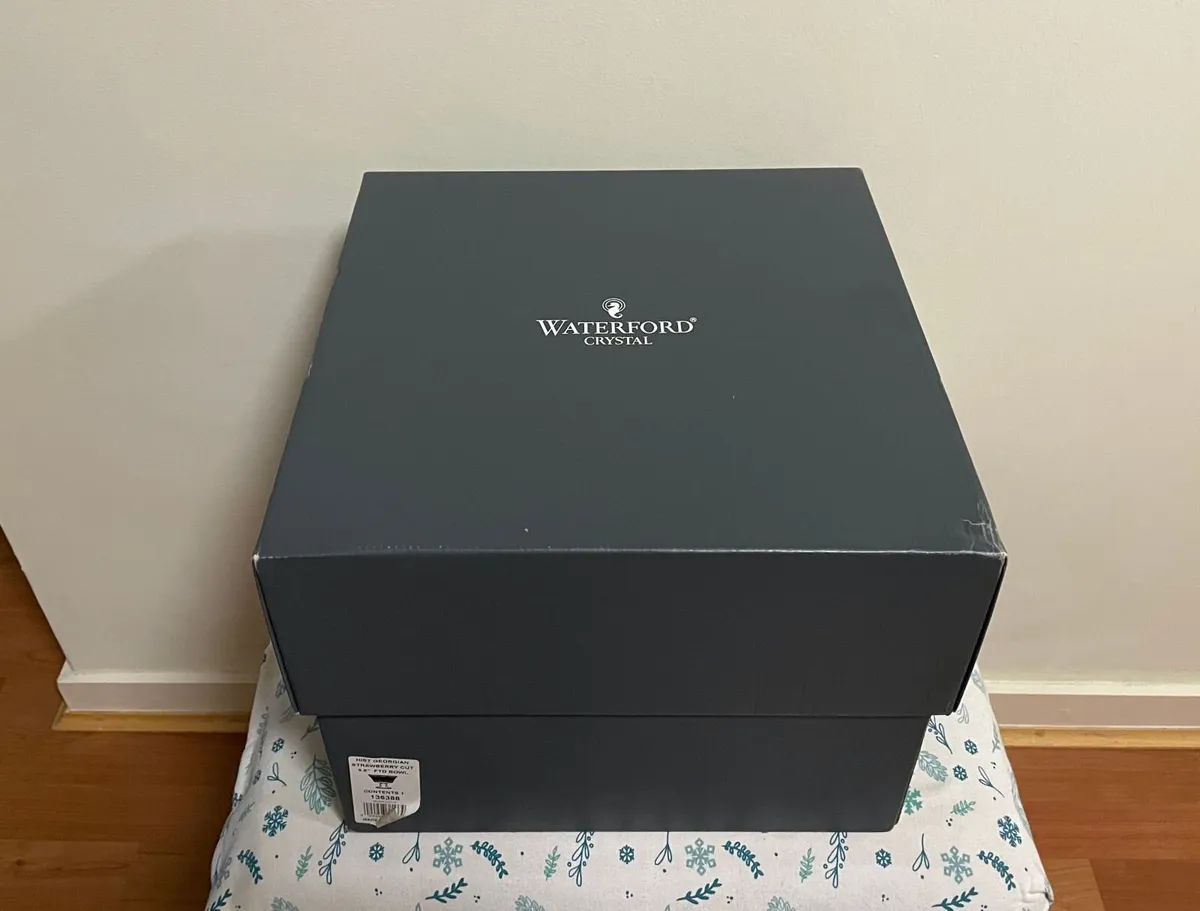 2 Waterford Crystal accessories - Image 2