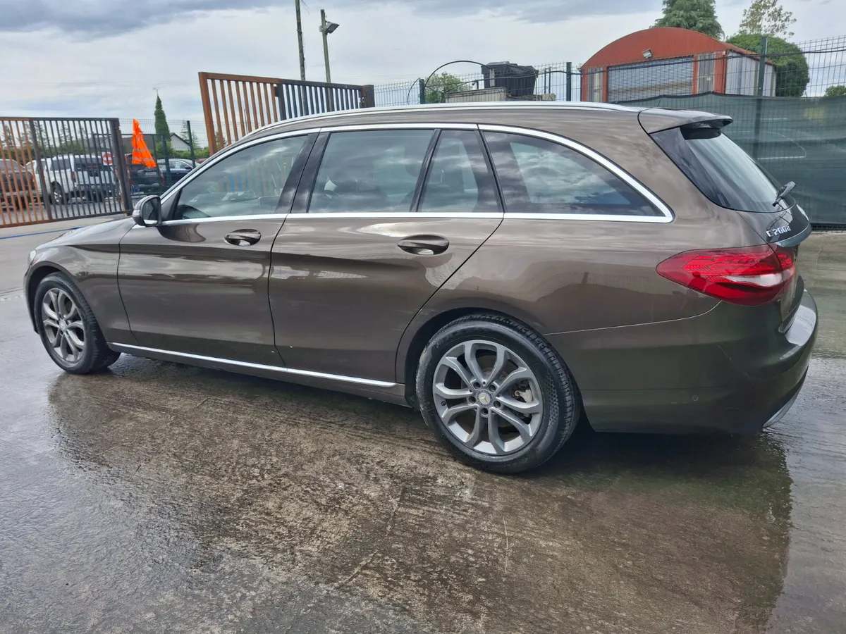2016 Mercedes C-Class  200D  Avantgarde - Image 4