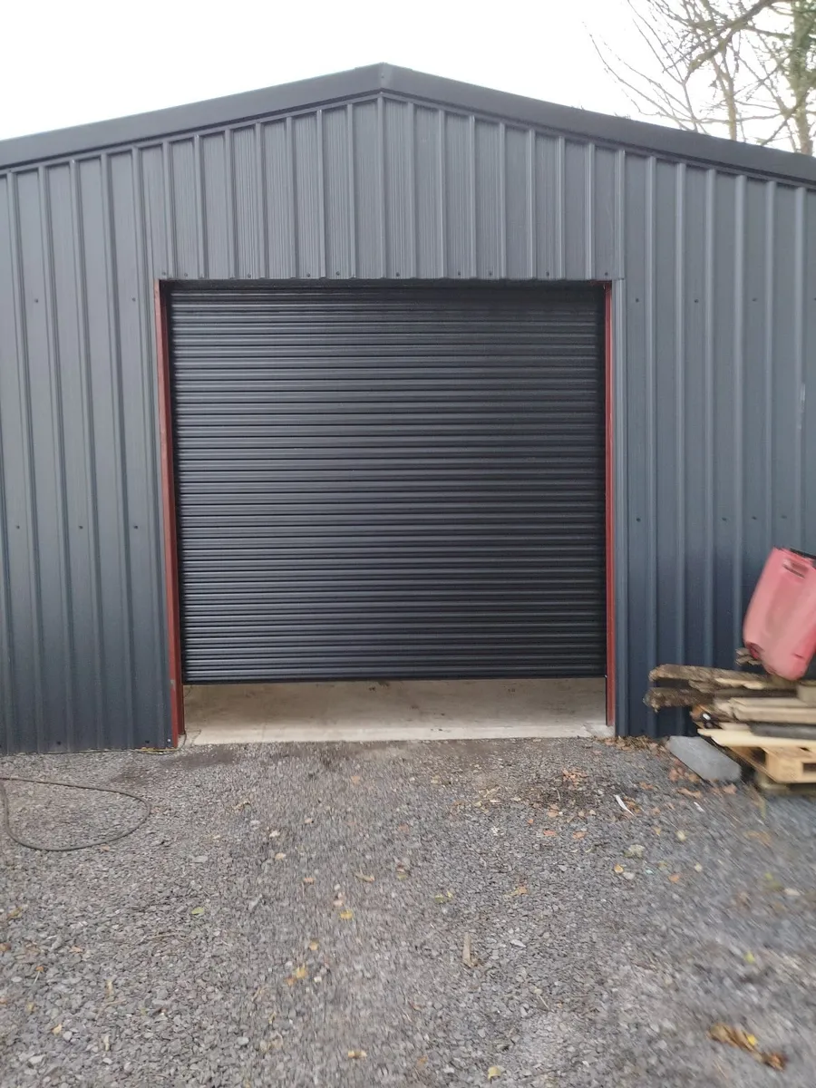 new , black insulated roller door - Image 3
