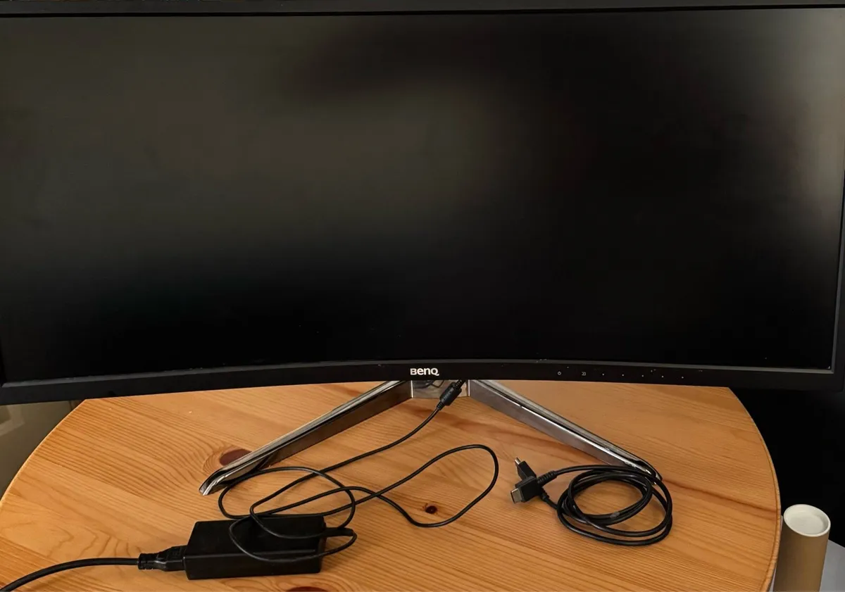 BenQ XR3501 35” Curved Ultra-wide 144Hz Gaming - Image 2