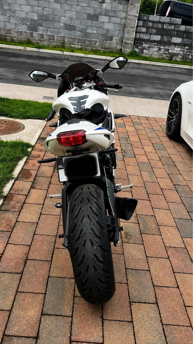 Triumph Daytona 675SE - Image 4