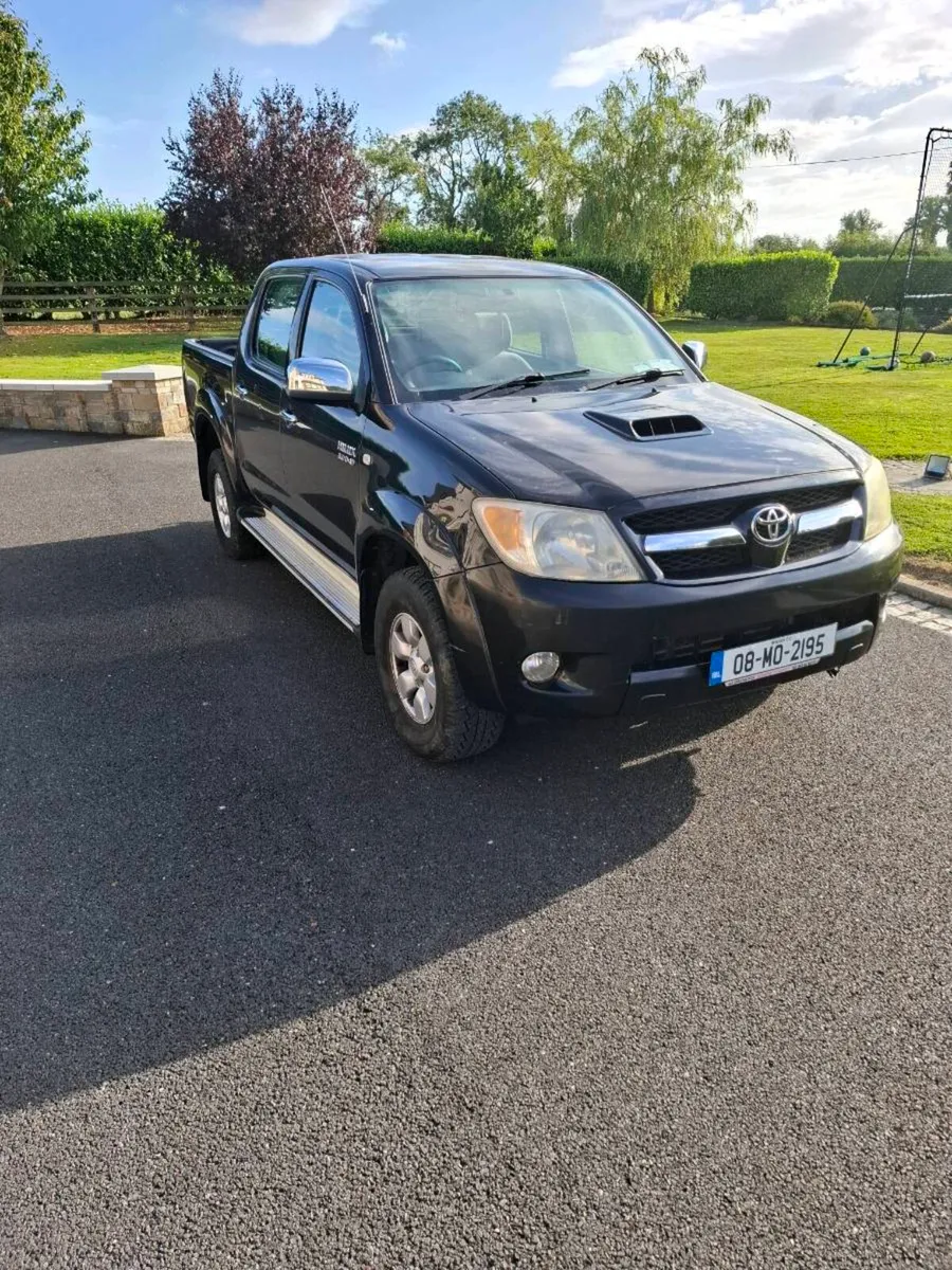 Toyota hilux - Image 1
