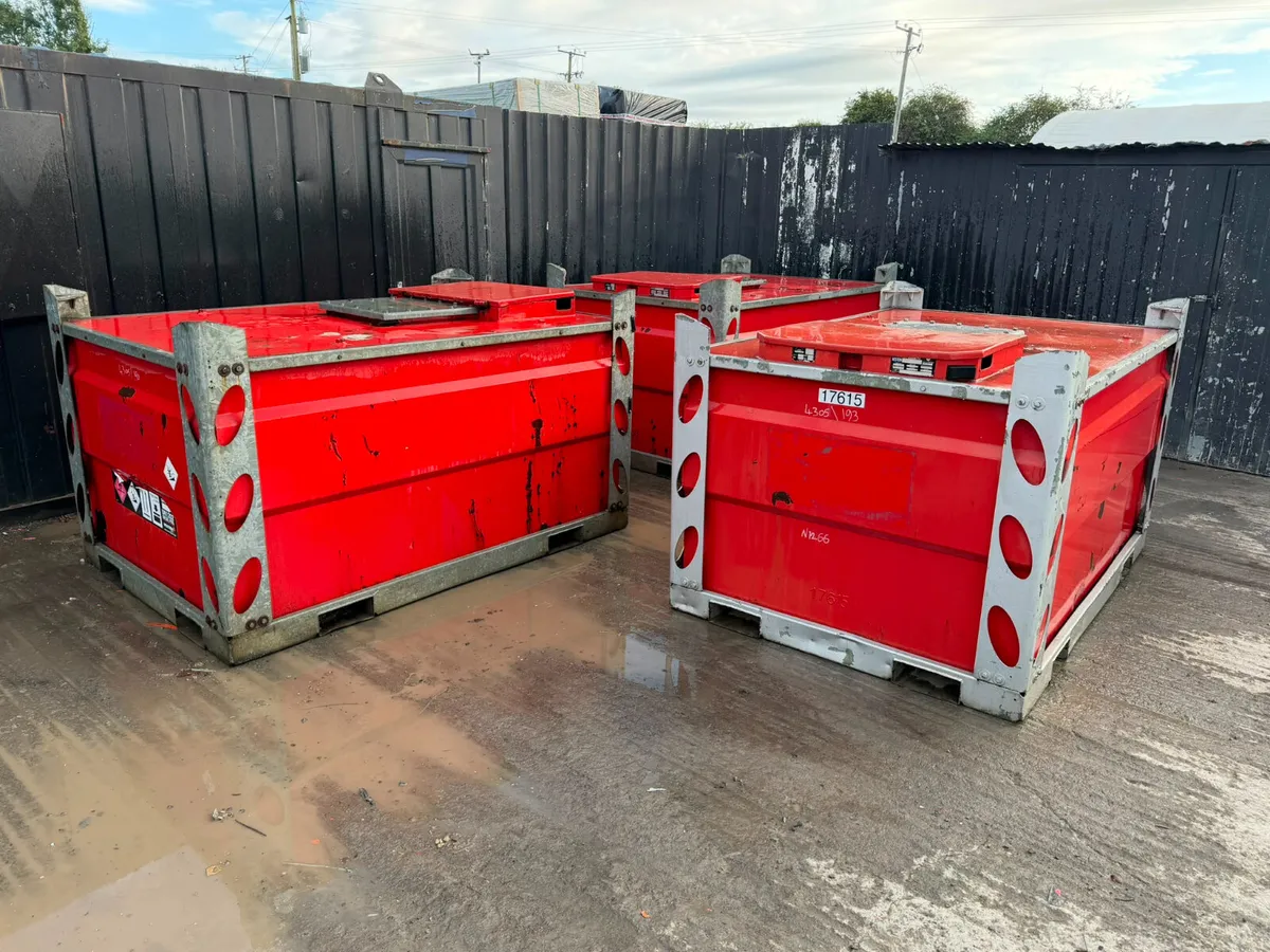 Western 3000L Stackable Bunded Fuel Tank - Image 2