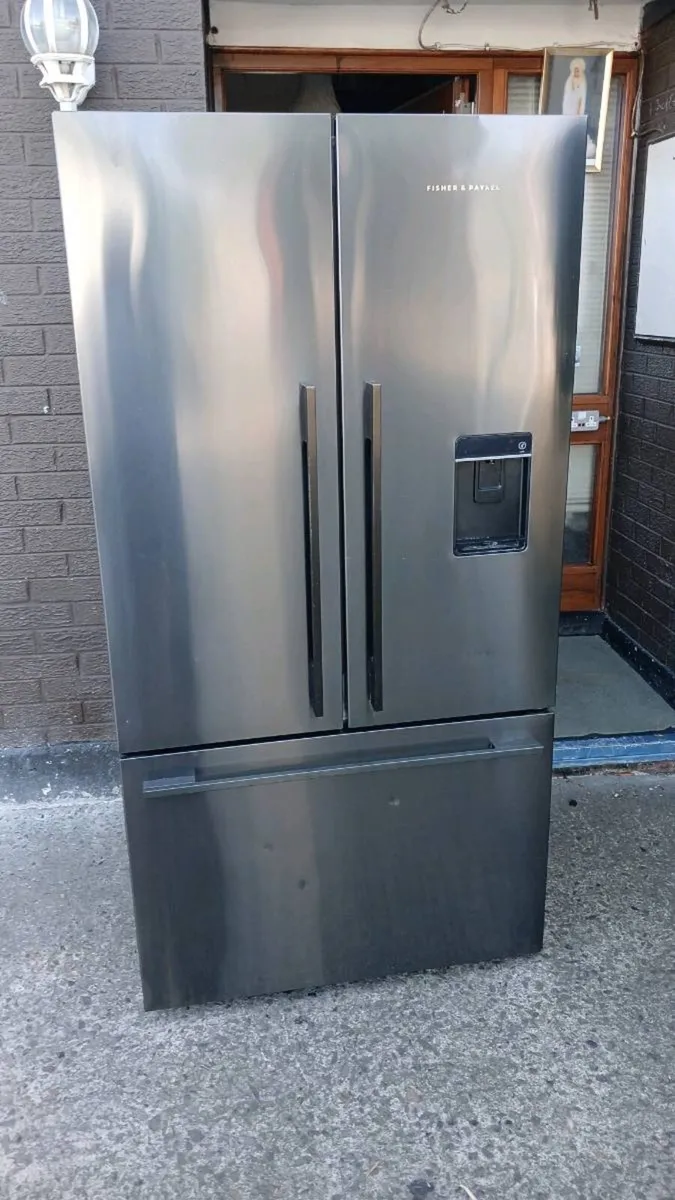 Fisher&paykel American style fridge freezer - Image 1