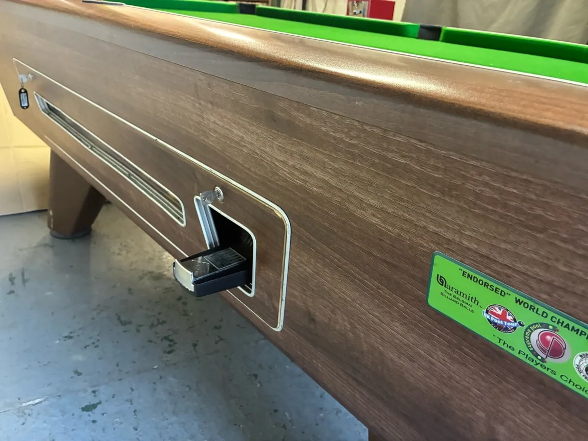 Coin operated Supreme Pool Table - Image 2
