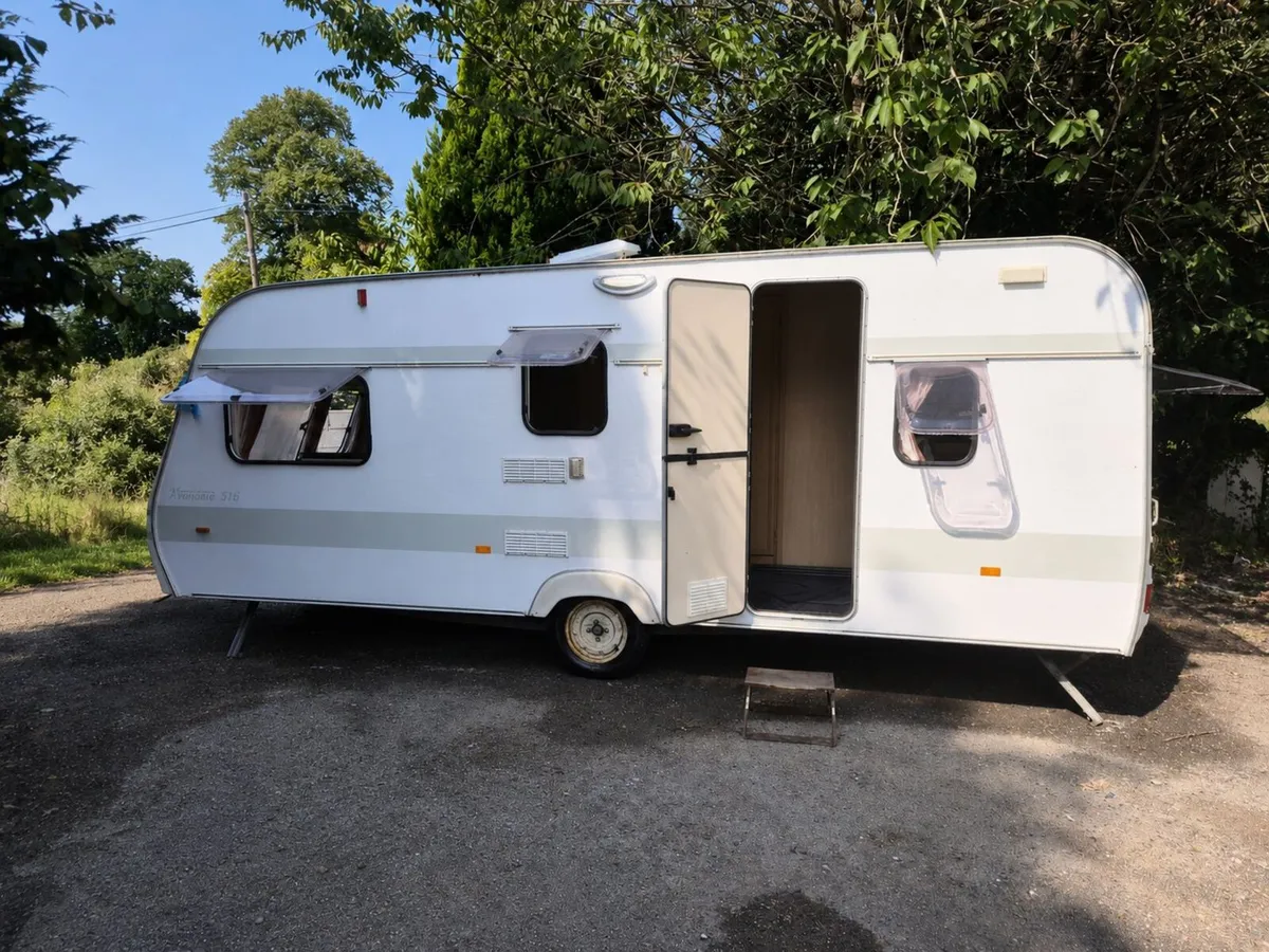 Caravan - Image 4