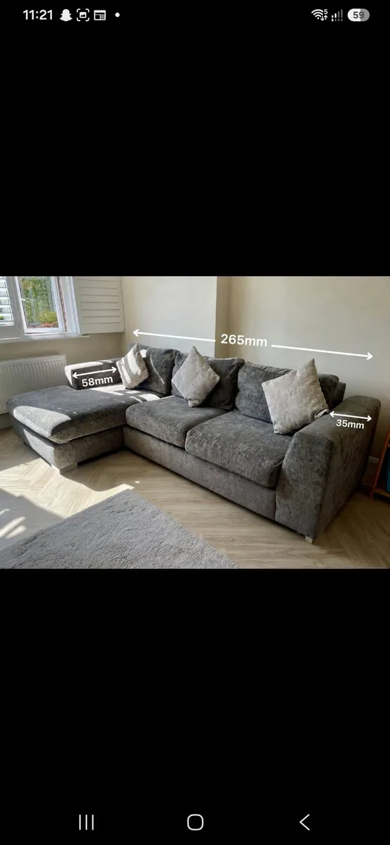 Corner Couch - Image 1