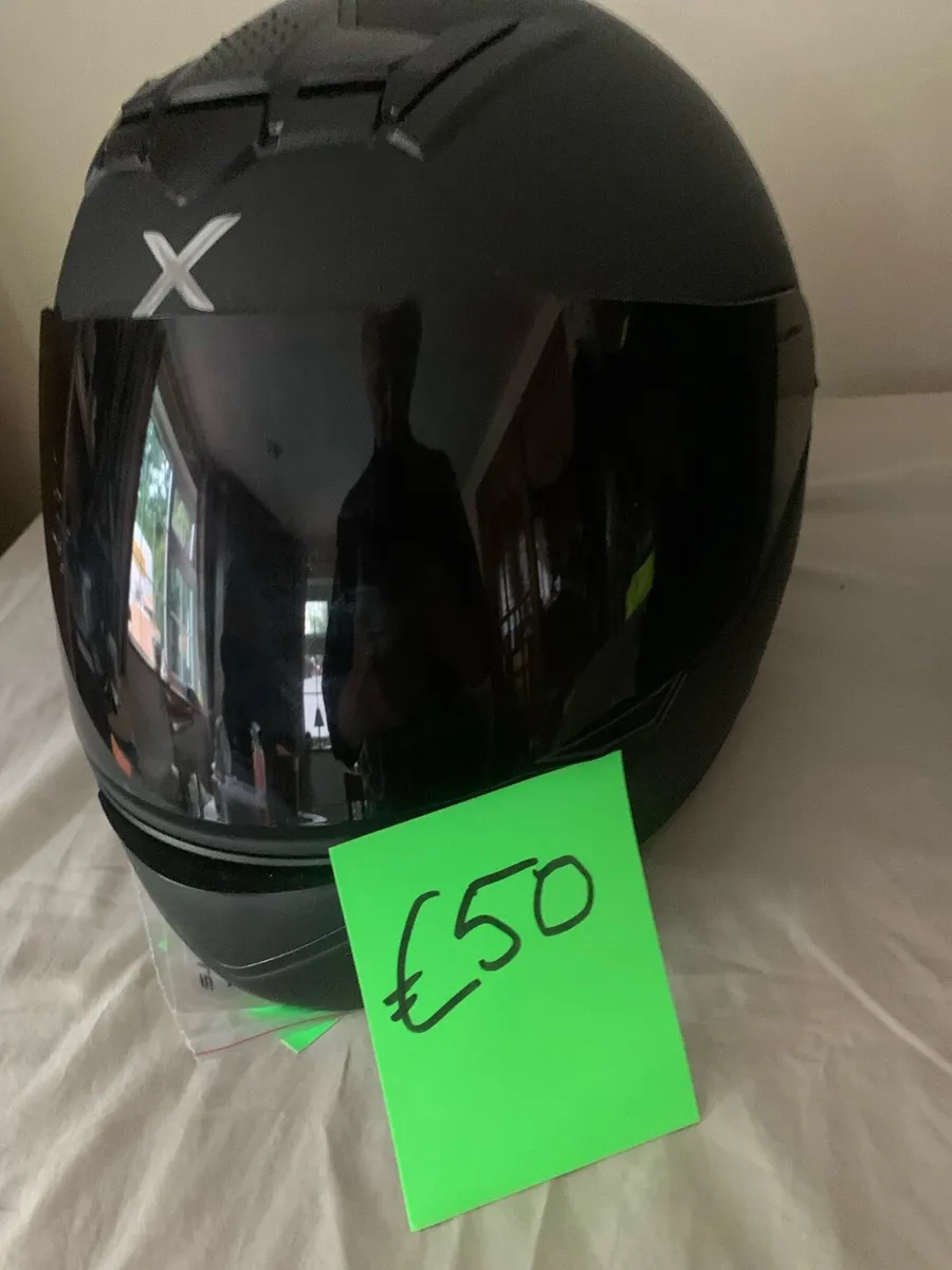 Motorcycle Helmets - Image 4
