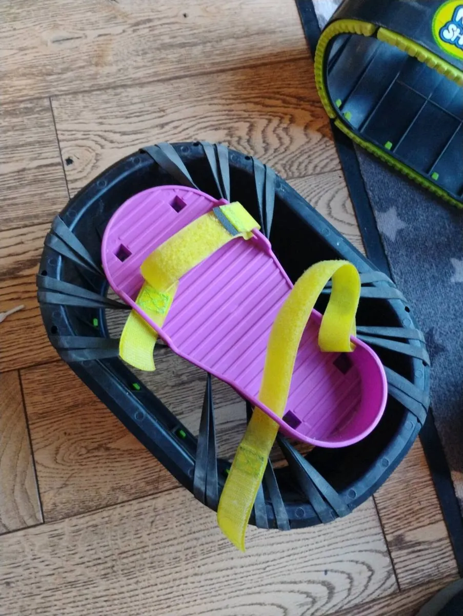 Moon shoes - Image 3