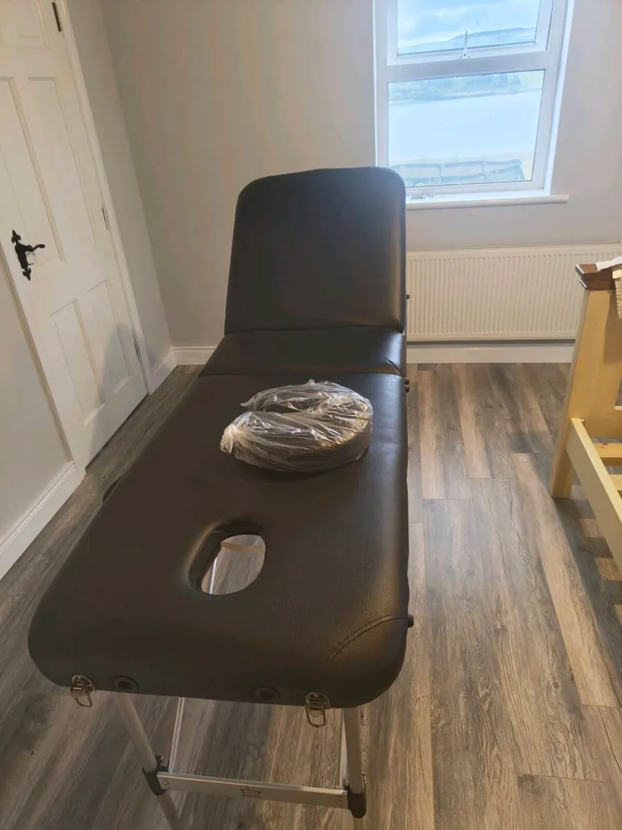 Beauty/massage bed - Image 4