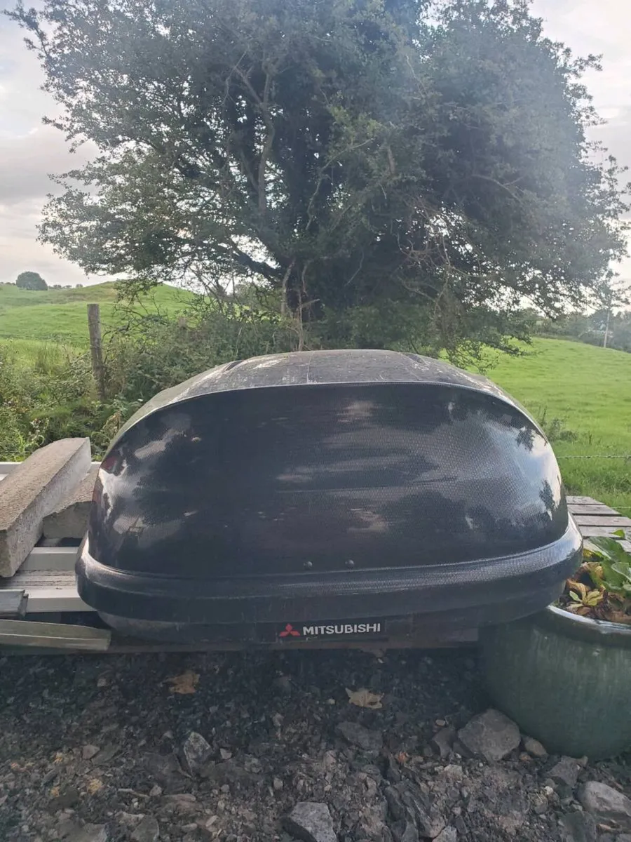 Roof box - Car / Van - Image 2