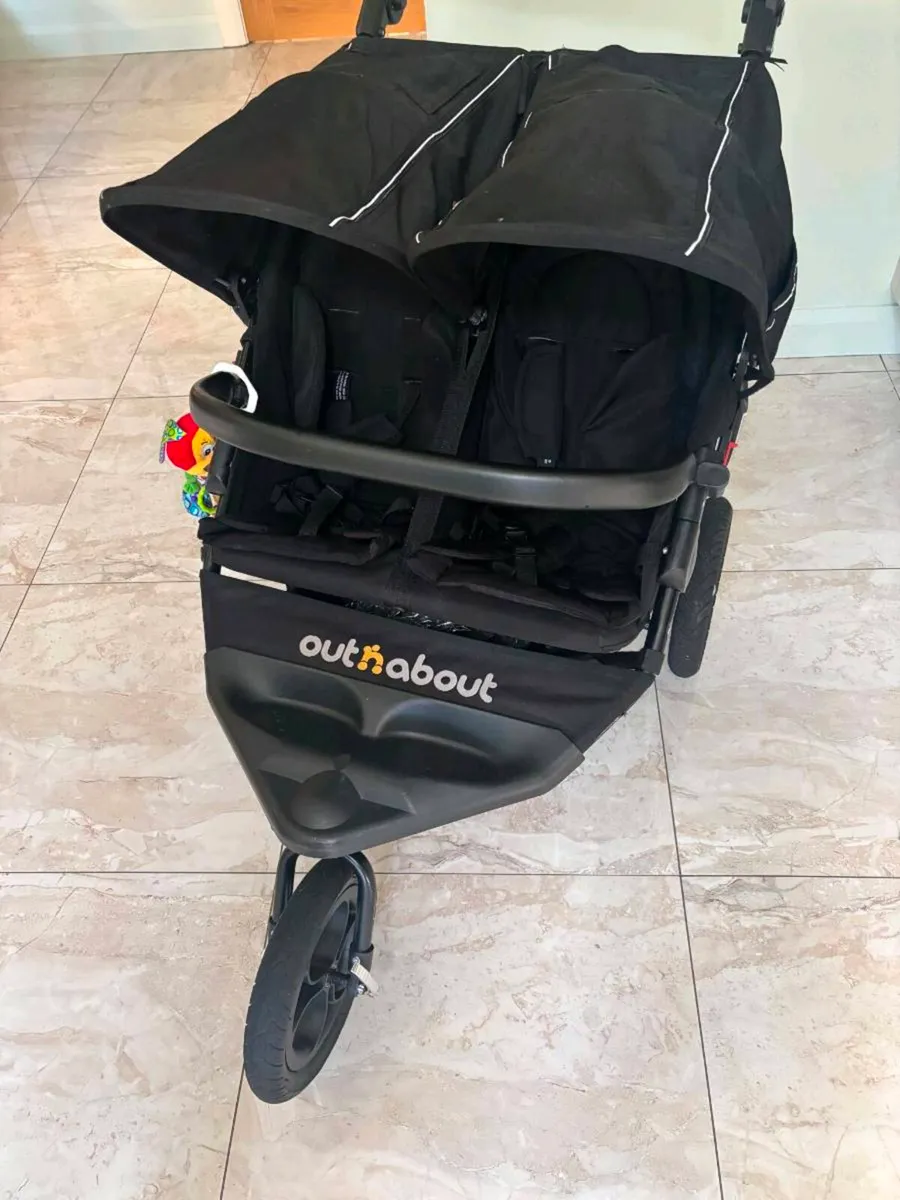 Double Out'n'About Buggy – Very Good Condition - Image 1