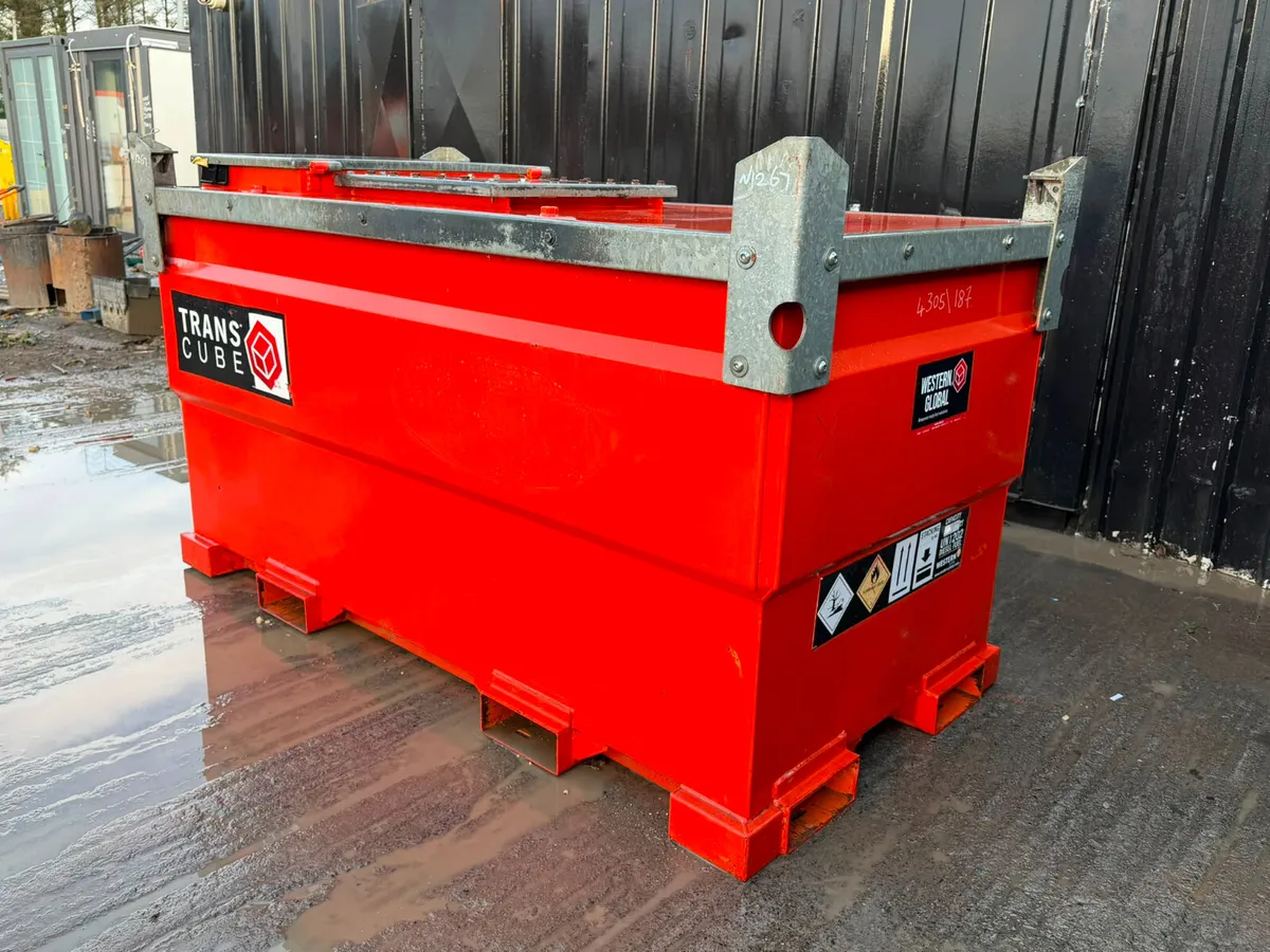 Western 3000L TransCube Bunded Diesel Bowser - Image 2