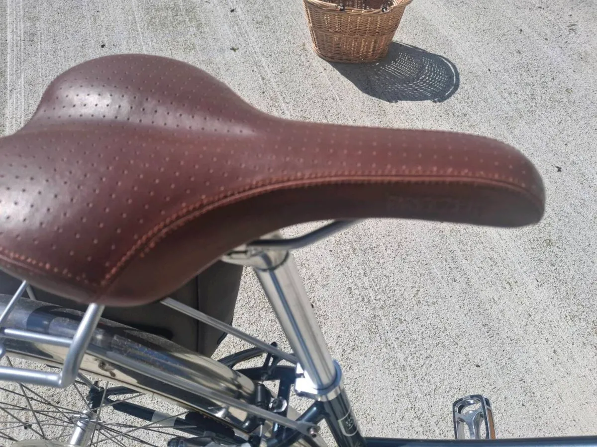 Ladies bike - Image 4