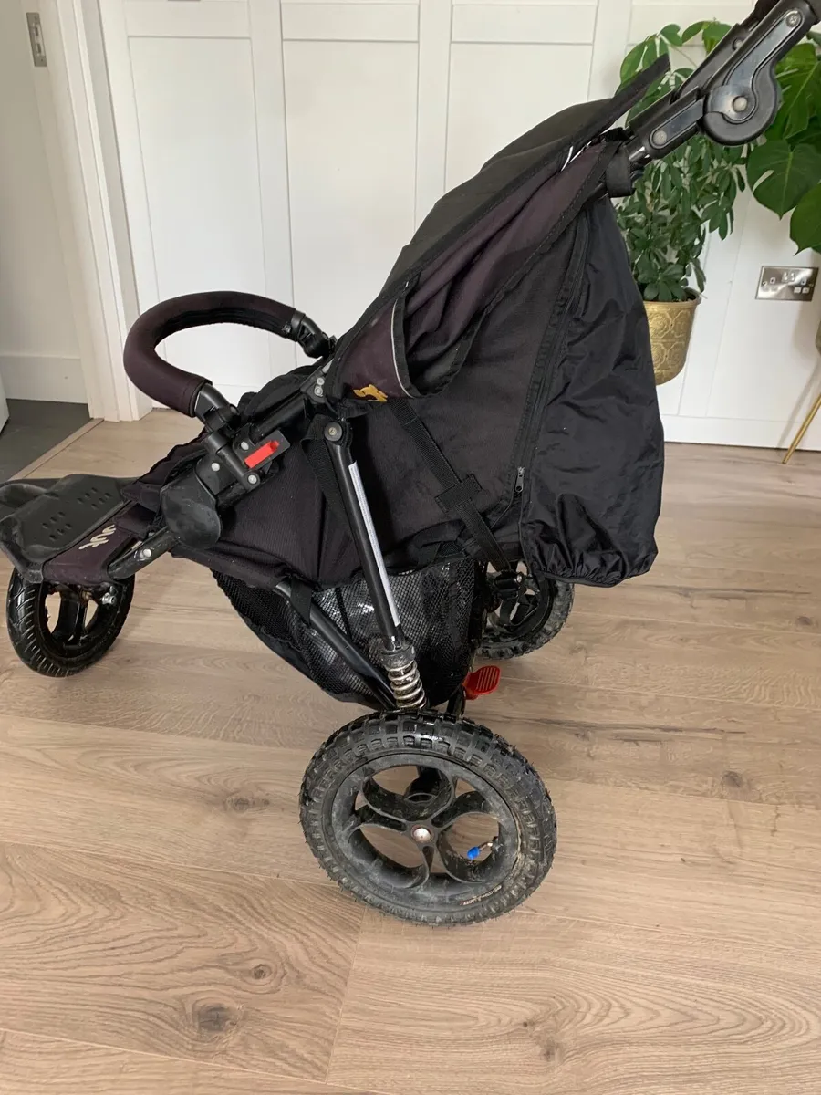 Out and About V3 Nipper Single Buggy - Image 3