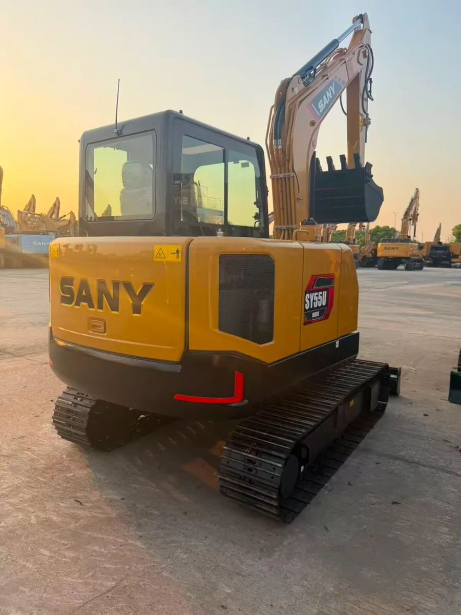 Sany and scmg diggers - Image 4