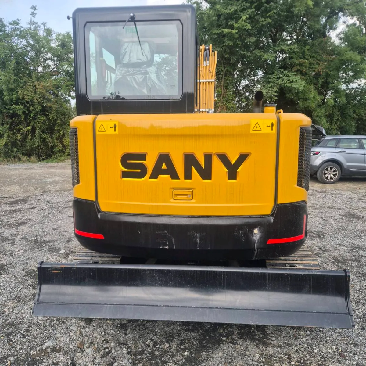 Sany and scmg diggers - Image 1