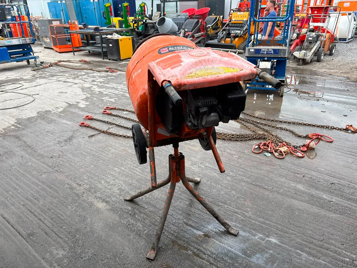 Belle Minimix 150 Petrol Cement Mixer - Image 4