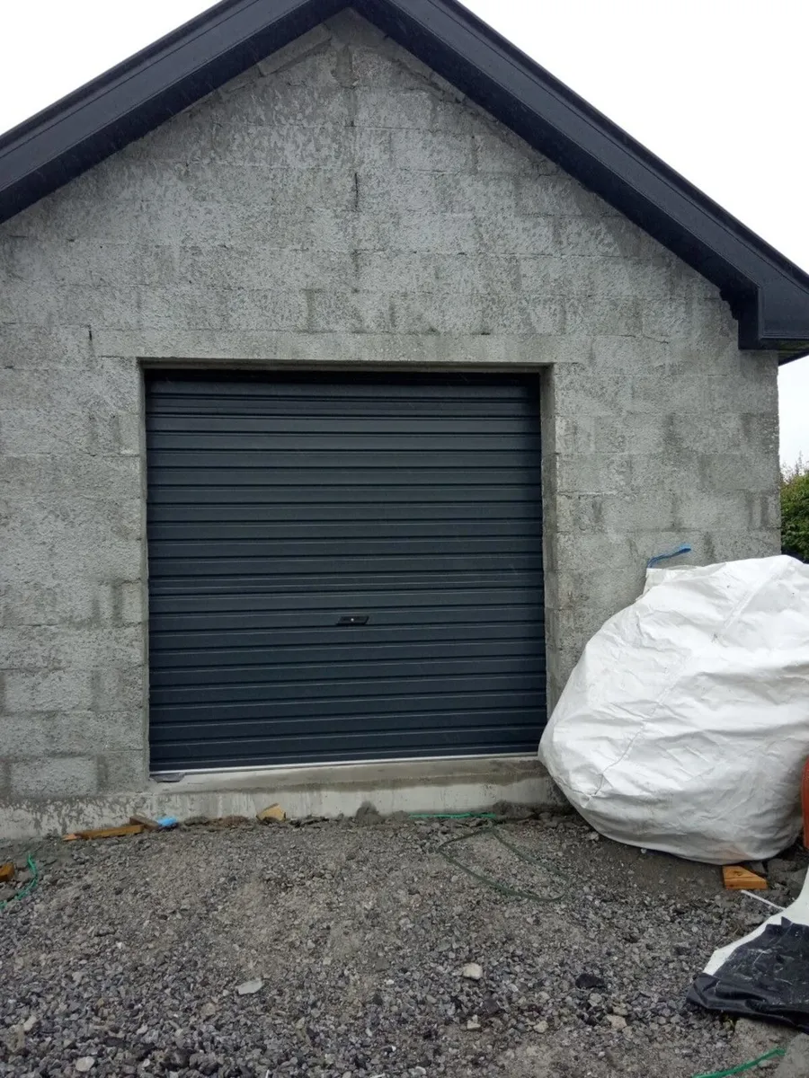 roller shutters / roller doors - Image 4