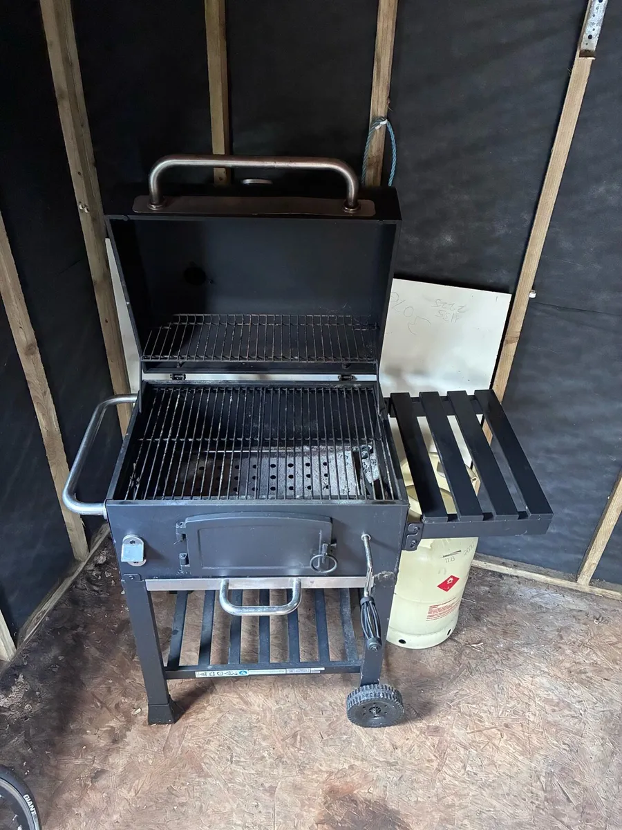 Bbq set up - Image 1