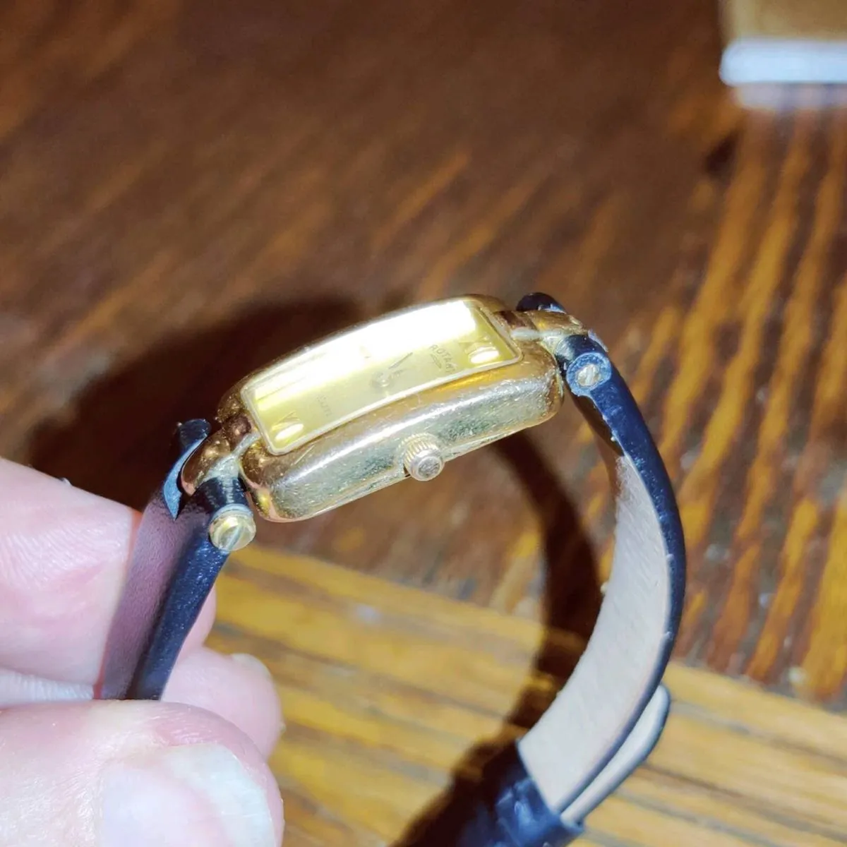 RARE, ROTARY OBLONG, 9CT Gold New Unisex Watch ! - Image 2