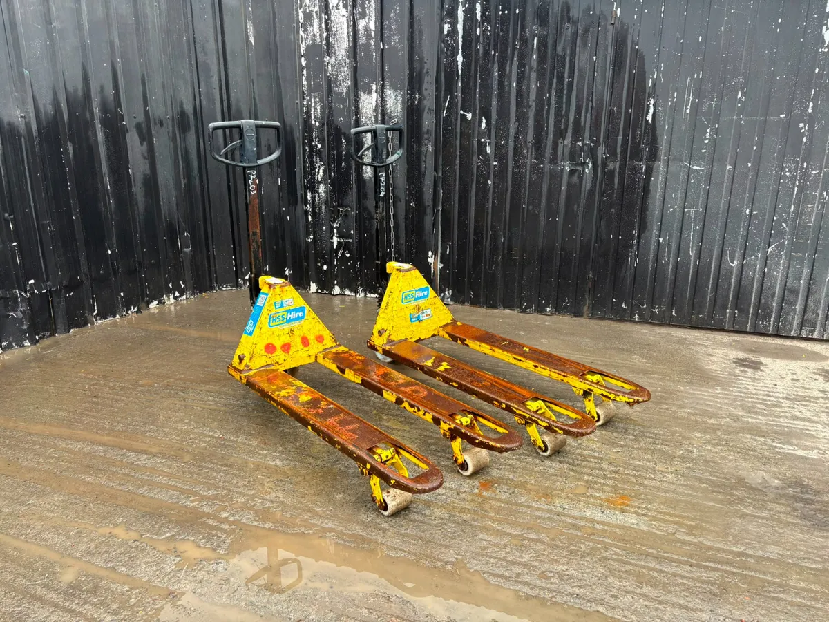 Pallet Truck - Image 2