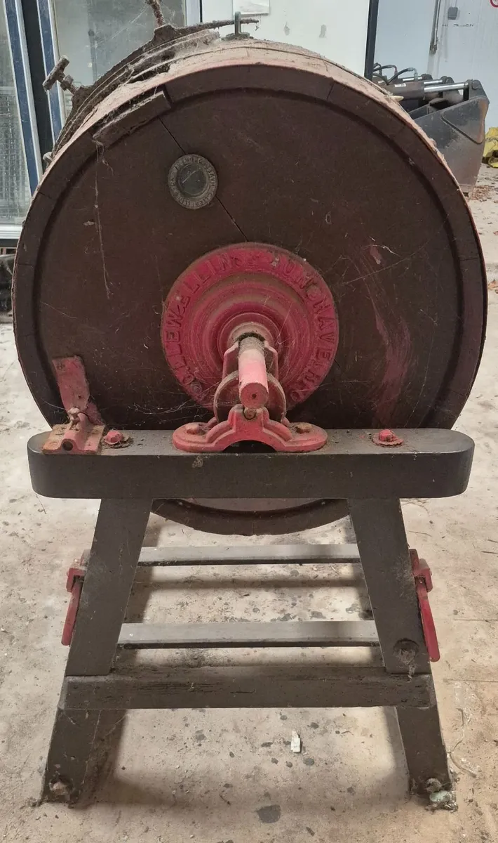 Antique G. Llewellin & Sons Butter Churn – Haverfo - Image 4