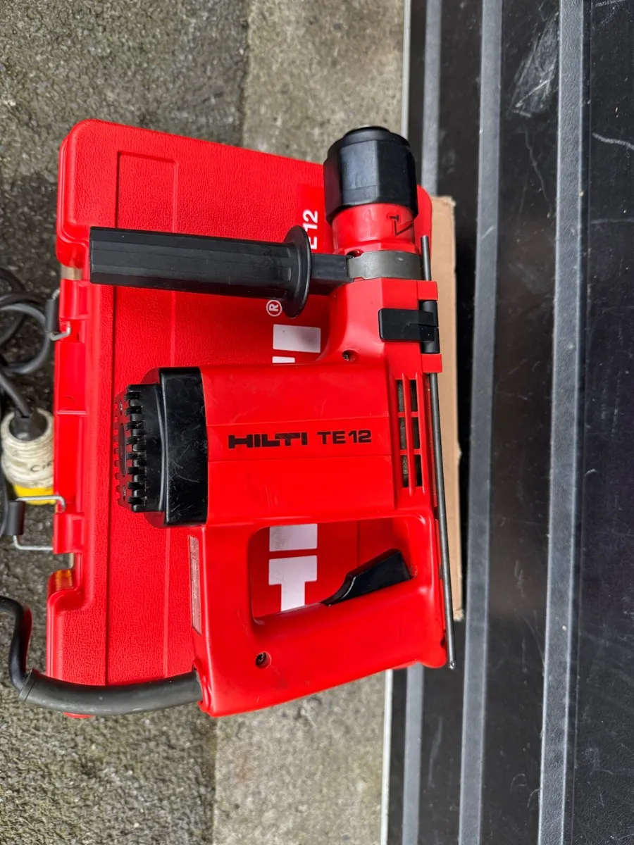 Hilti sds drill - Image 1